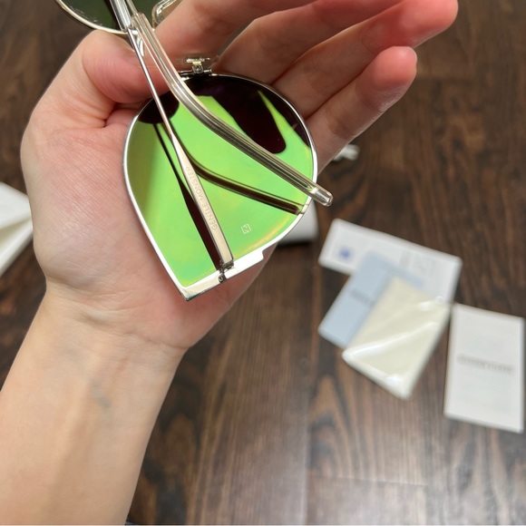 Chameleon 02(BR) | Gentle Monster - Picture 8 of 10